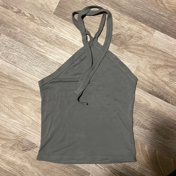 Garage halter top - Picture 1 of 1